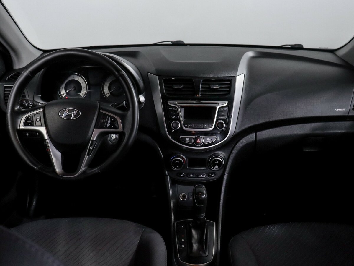 Хендай Солярис б/у, 2015, Автоматическая. Фото: #9