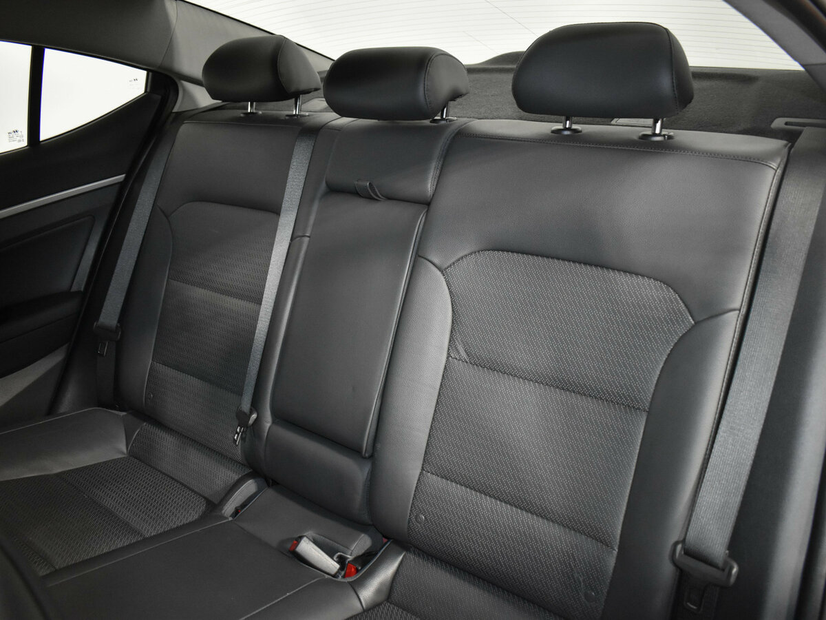 Хендай Елантра б/у, 2019, Автоматическая. Фото: #11