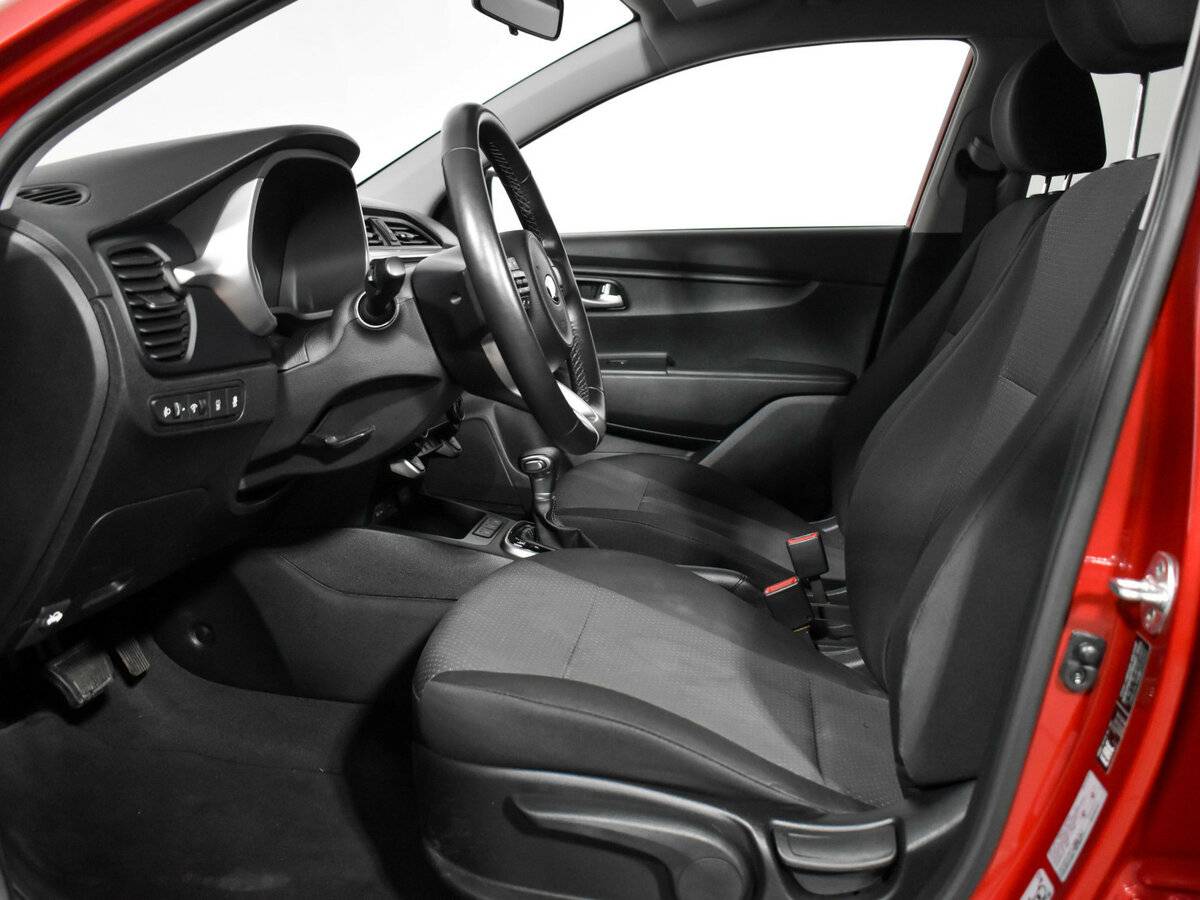 Киа Рио б/у, 2021, Автоматическая. Фото: #9