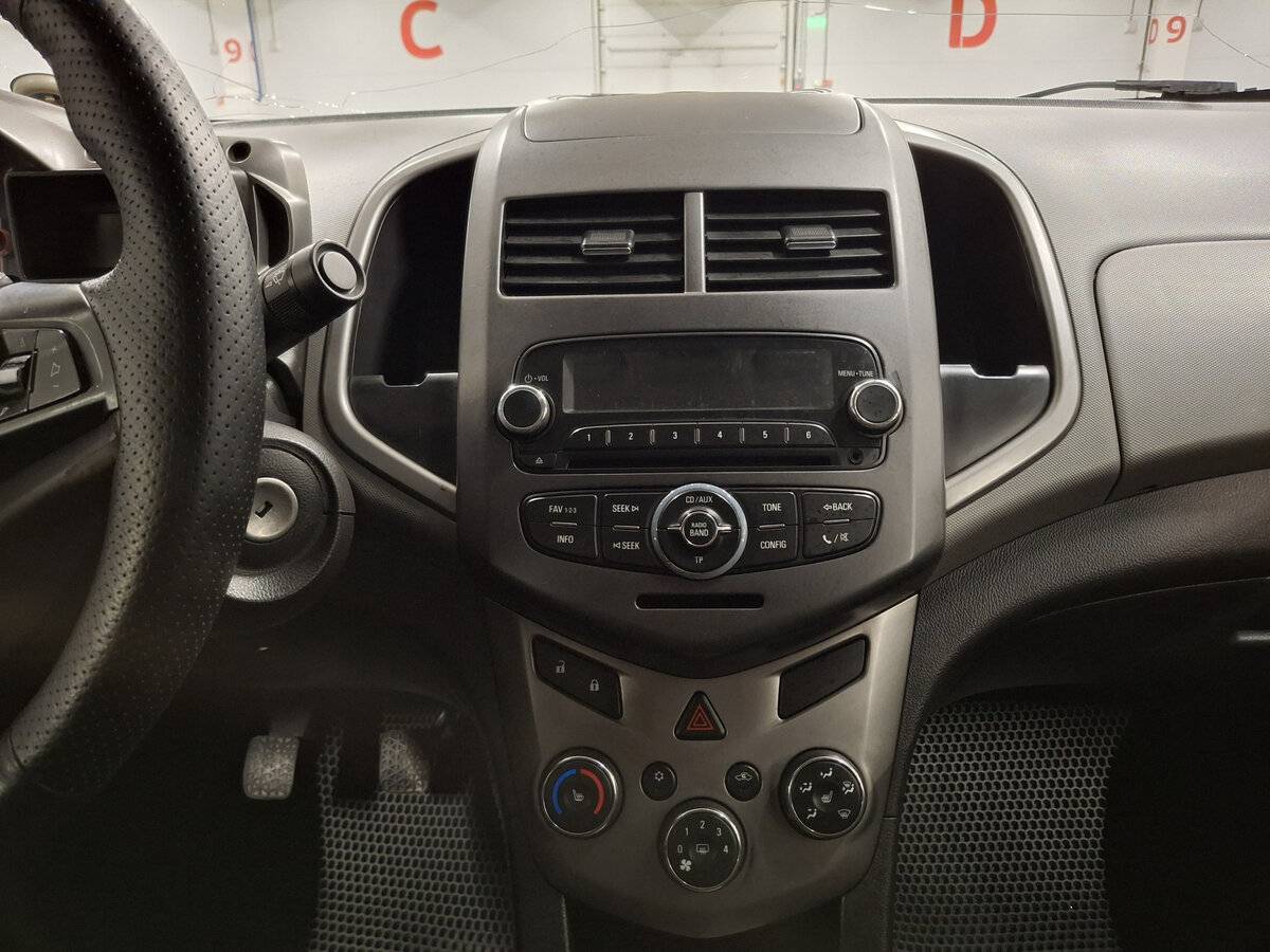 Шевроле Авео б/у, 2012, Механическая. Фото: #14