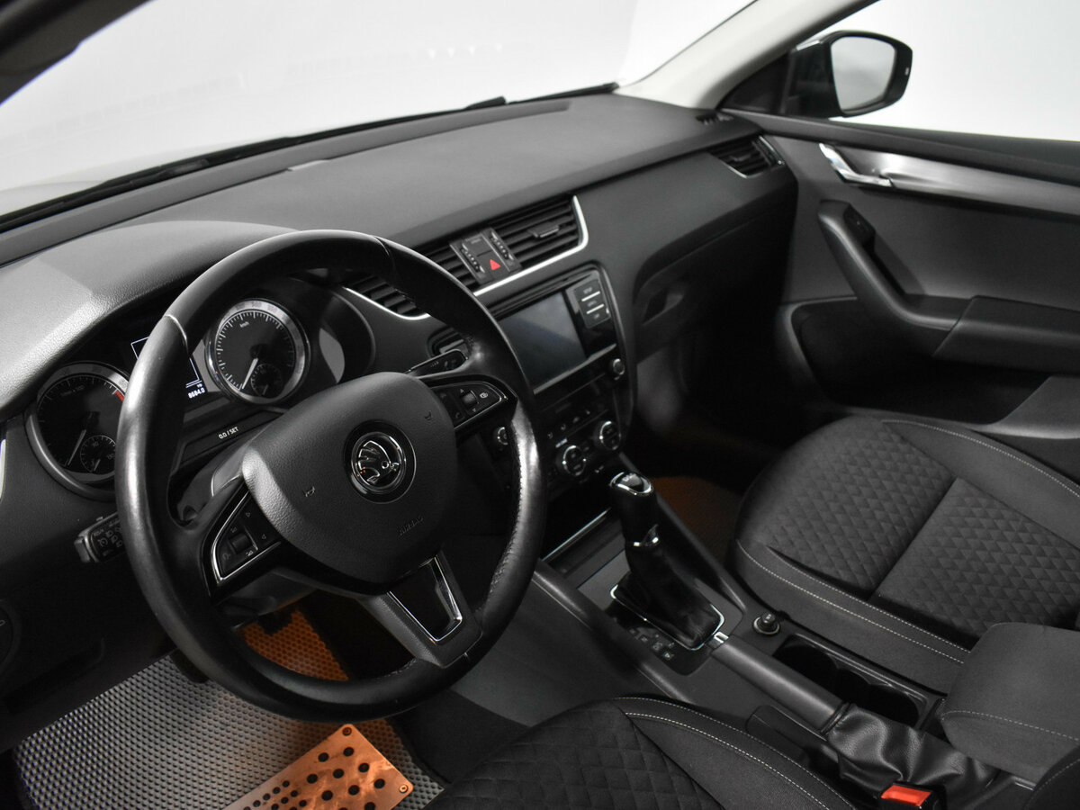 Шкода Октавия б/у, 2017, Роботизированная. Фото: #8