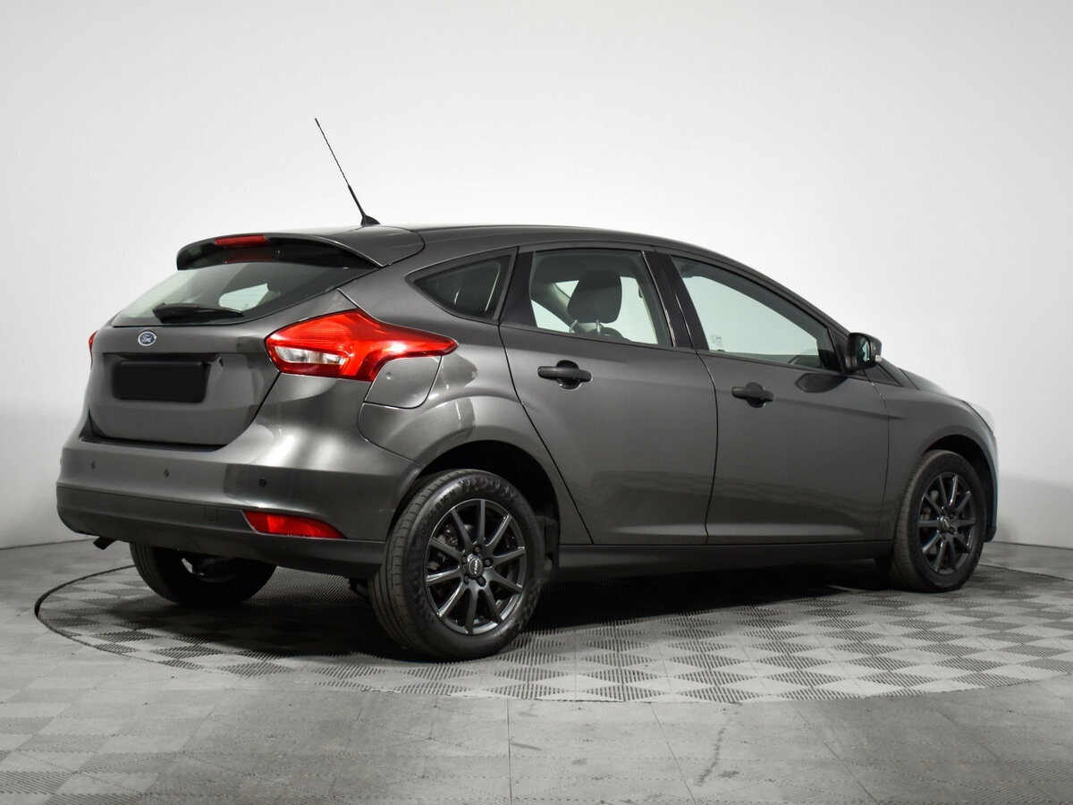 Форд Фокус б/у, 2016, Механическая. Фото: #4