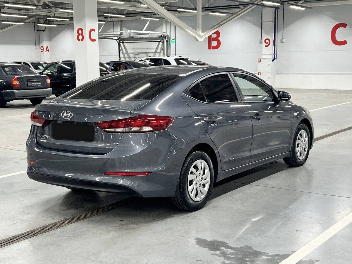 Хендай Елантра б/у, 2016, Механическая. Фото: #4
