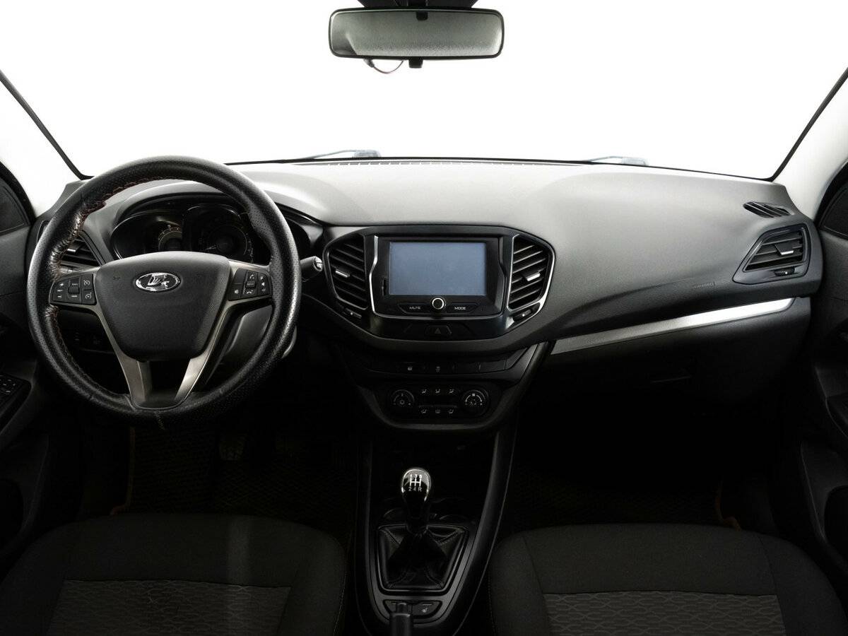 Лада (ВАЗ) Веста б/у, 2017, Механическая. Фото: #7