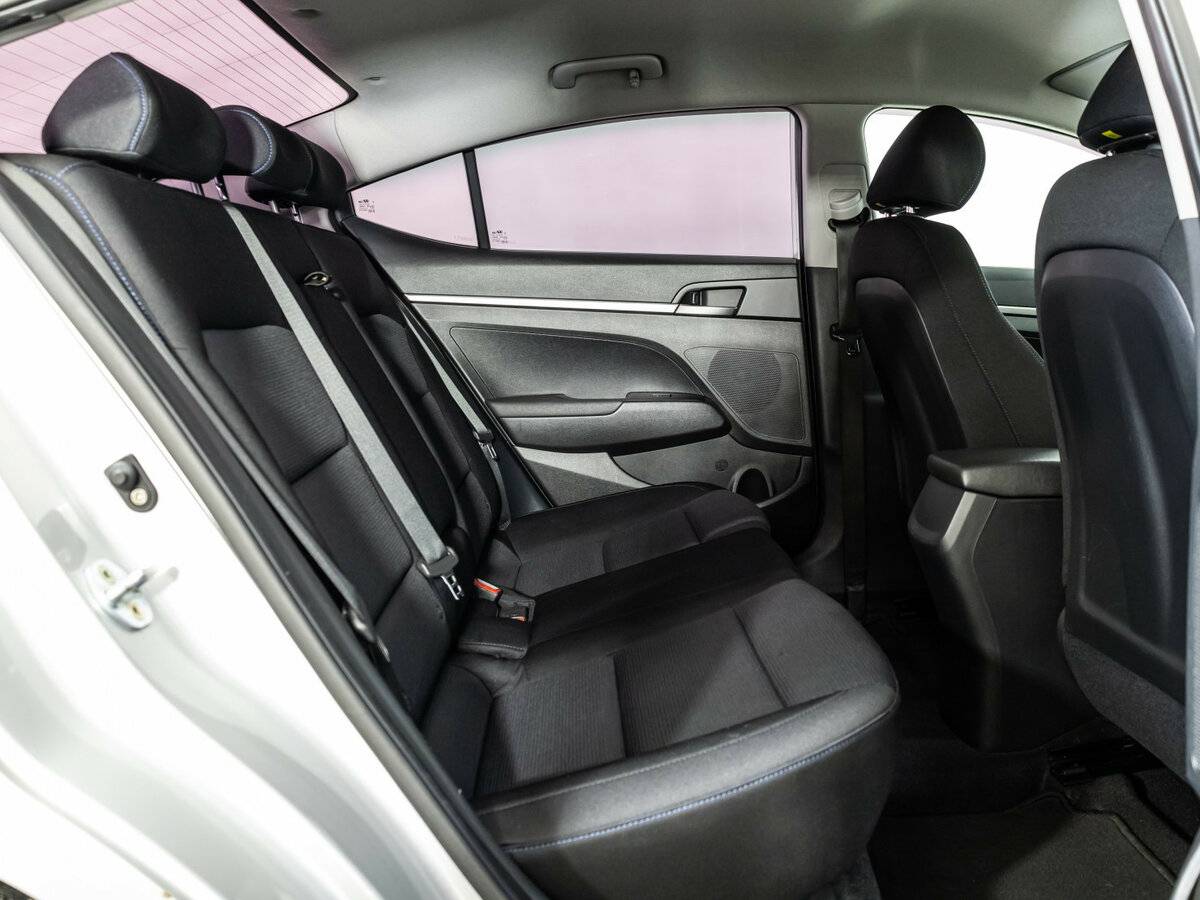 Хендай Елантра б/у, 2016, Механическая. Фото: #12