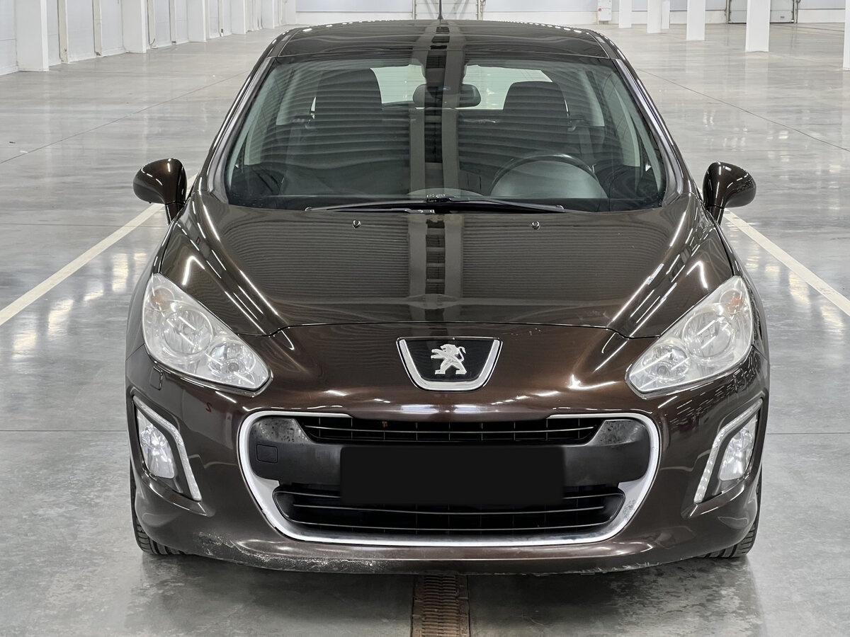 Пежо 308 б/у, 2012, Механическая. Фото: #1