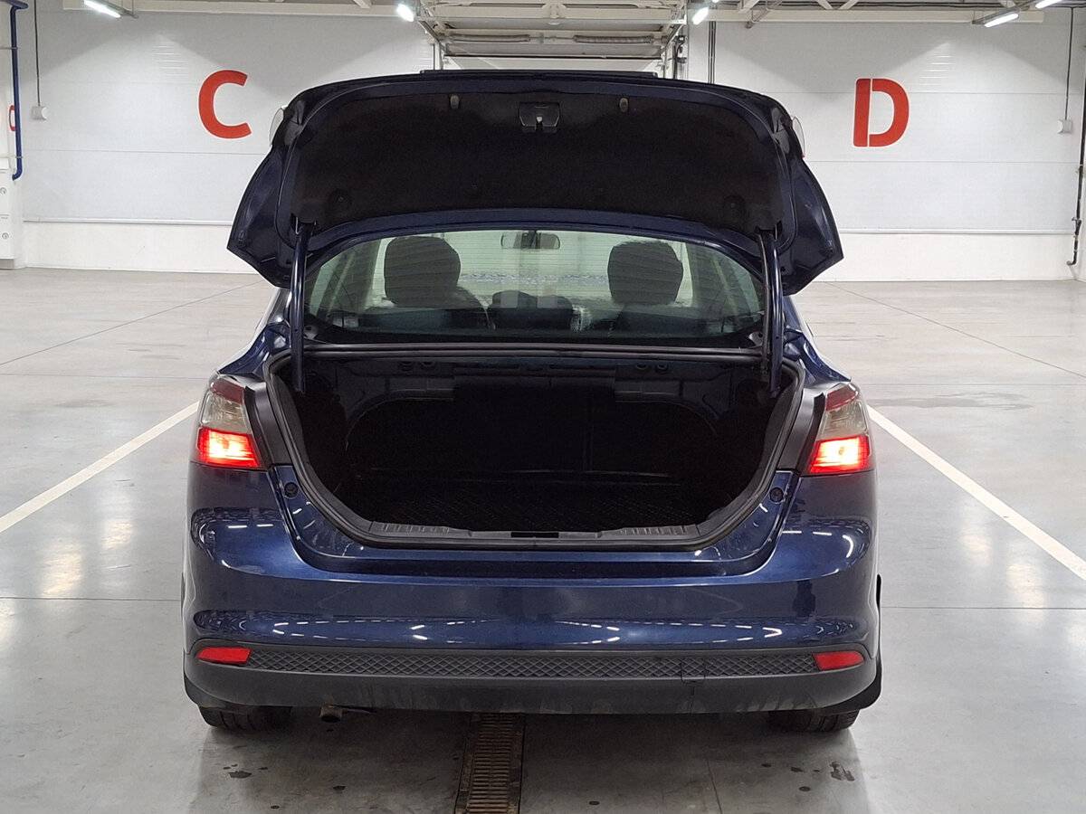 Форд Фокус б/у, 2012, Механическая. Фото: #9