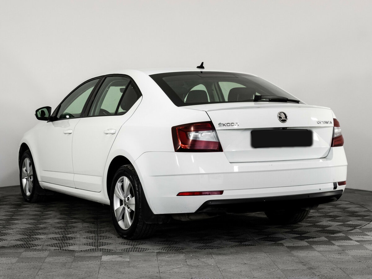 Шкода Октавия б/у, 2017, Роботизированная. Фото: #5