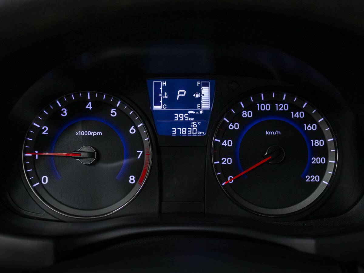 Хендай Солярис б/у, 2015, Автоматическая. Фото: #9