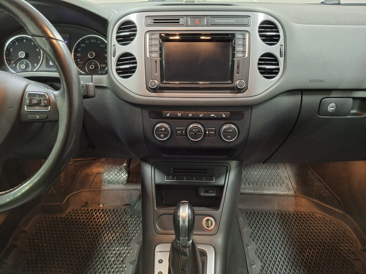 Фольксваген Тигуан б/у, 2016, Автоматическая. Фото: #14