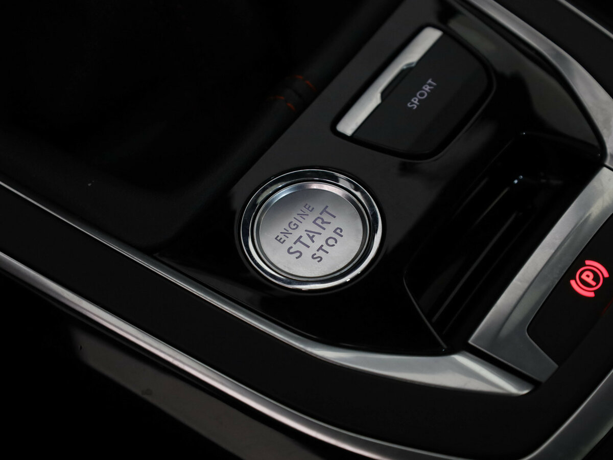 Пежо 308 б/у, 2019, Механическая. Фото: #12